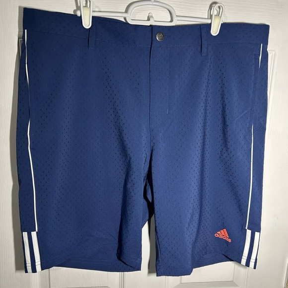 ADIDAS Men’s 3 Stripe Dobby Golf Shorts Mens Size 38 NWT. Navy w/Orange Textured - Picture 1 of 11